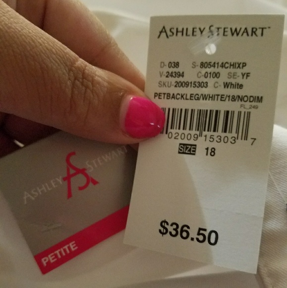 NWT Ashley Stewart Straight Leg White Pants - Picture 4 of 4